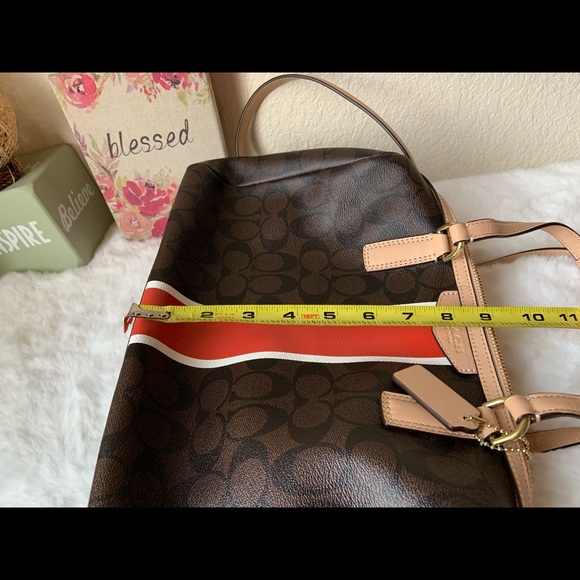 Coach satchel - Picture 9 of 11